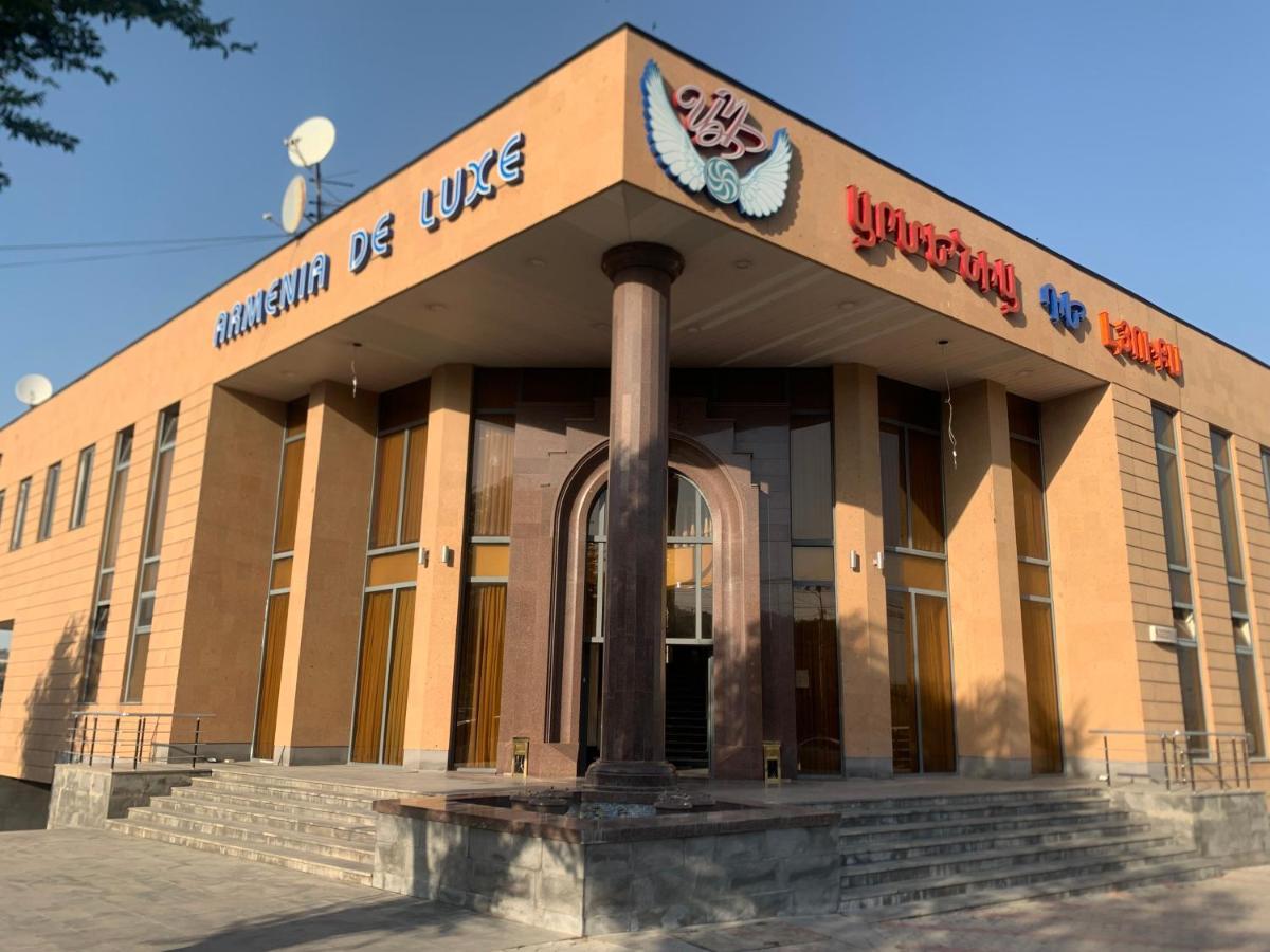 Joy Hotel Erivan Dış mekan fotoğraf